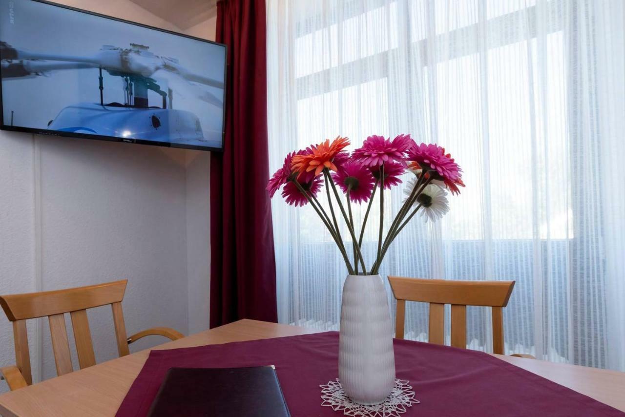 Talblick Appartement In Traumhafter Lage! Ober-Hambach Exterior photo
